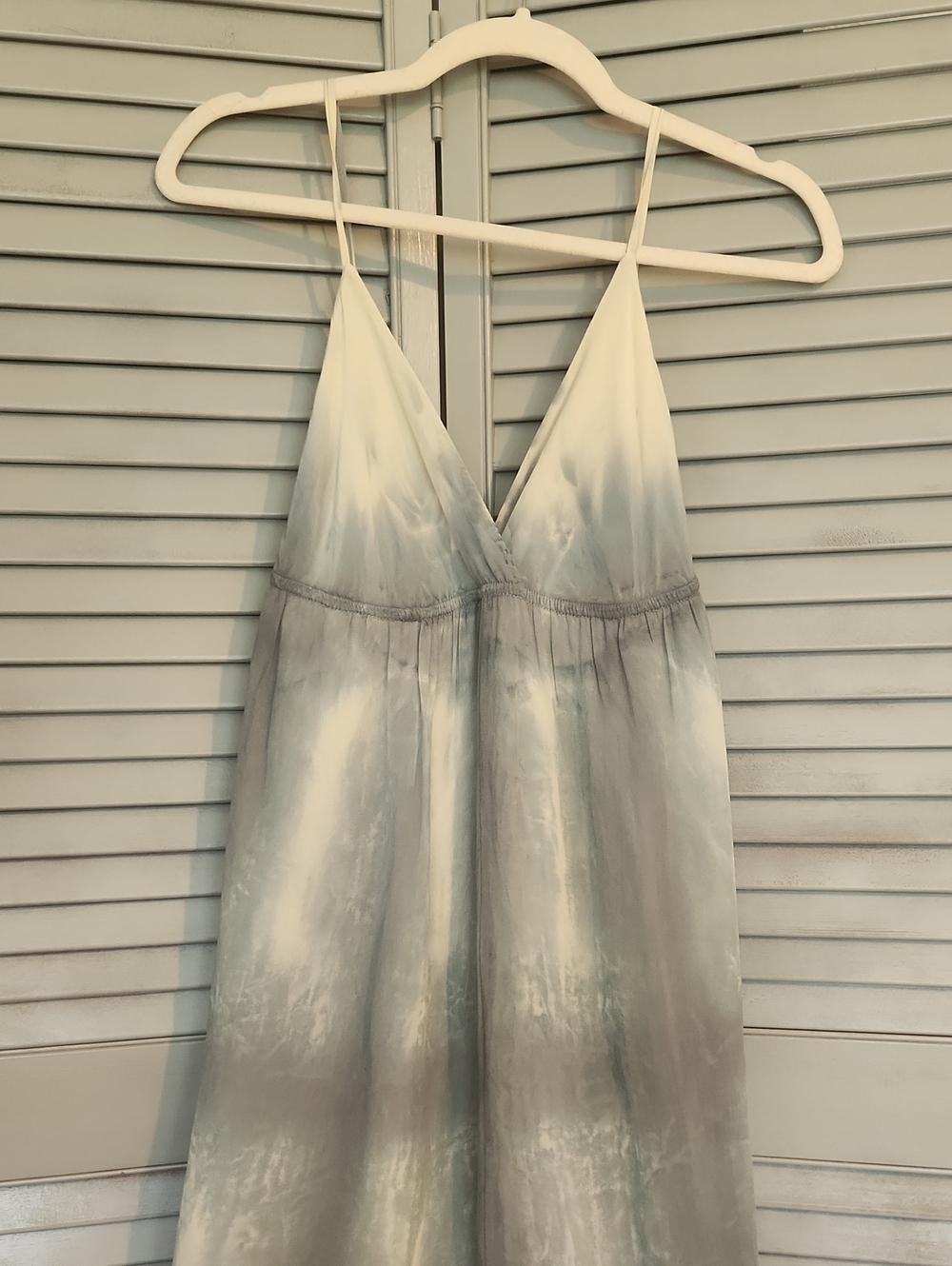 Gypsy 05 Silky Boho Tie-Dye Chemise Ombre Grey/blue Cream Cali Luxury Effortless